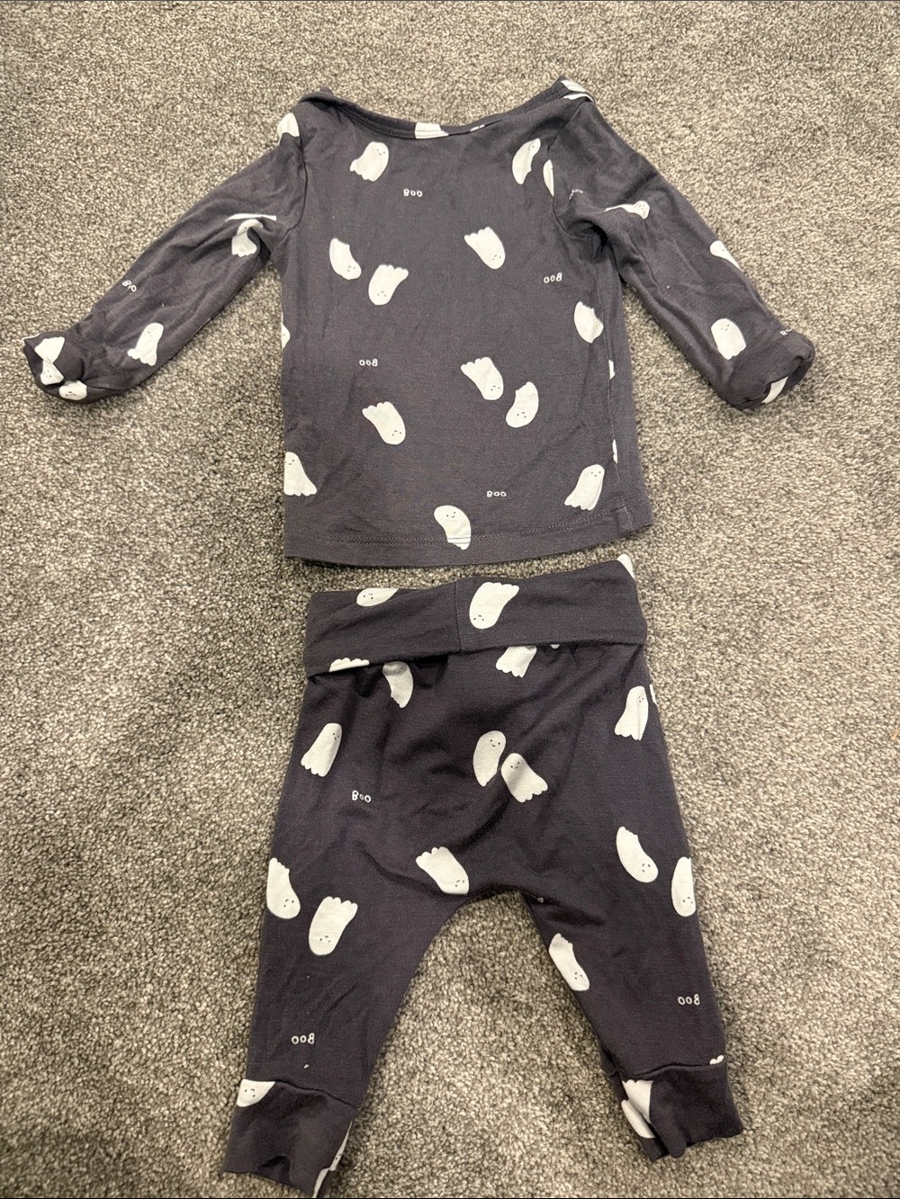Carter's Black Pajama Set with White Ghost Print - Picture 4 of 5